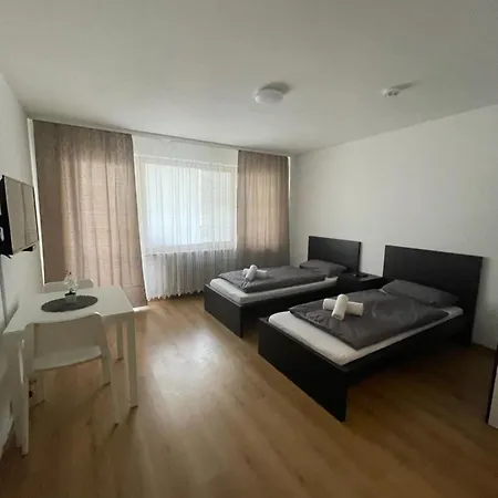 Apartamento Renoviert, Modern Und Ruhig Núremberg Exterior foto