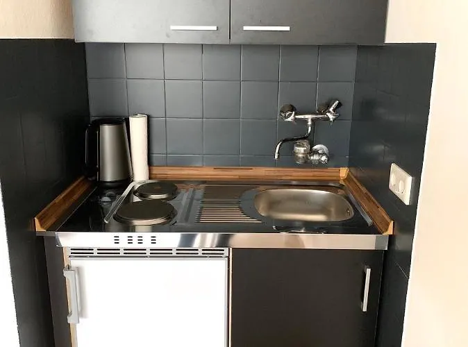 Renoviert, Modern Und Ruhig